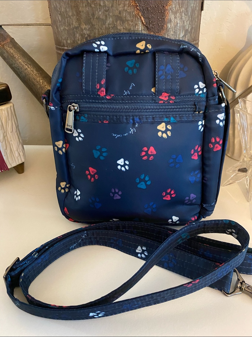 LUG: CAN CAN XL: MULTI COLOR PAWS NAVY With Adjustable Strap - Picture 3 of 14